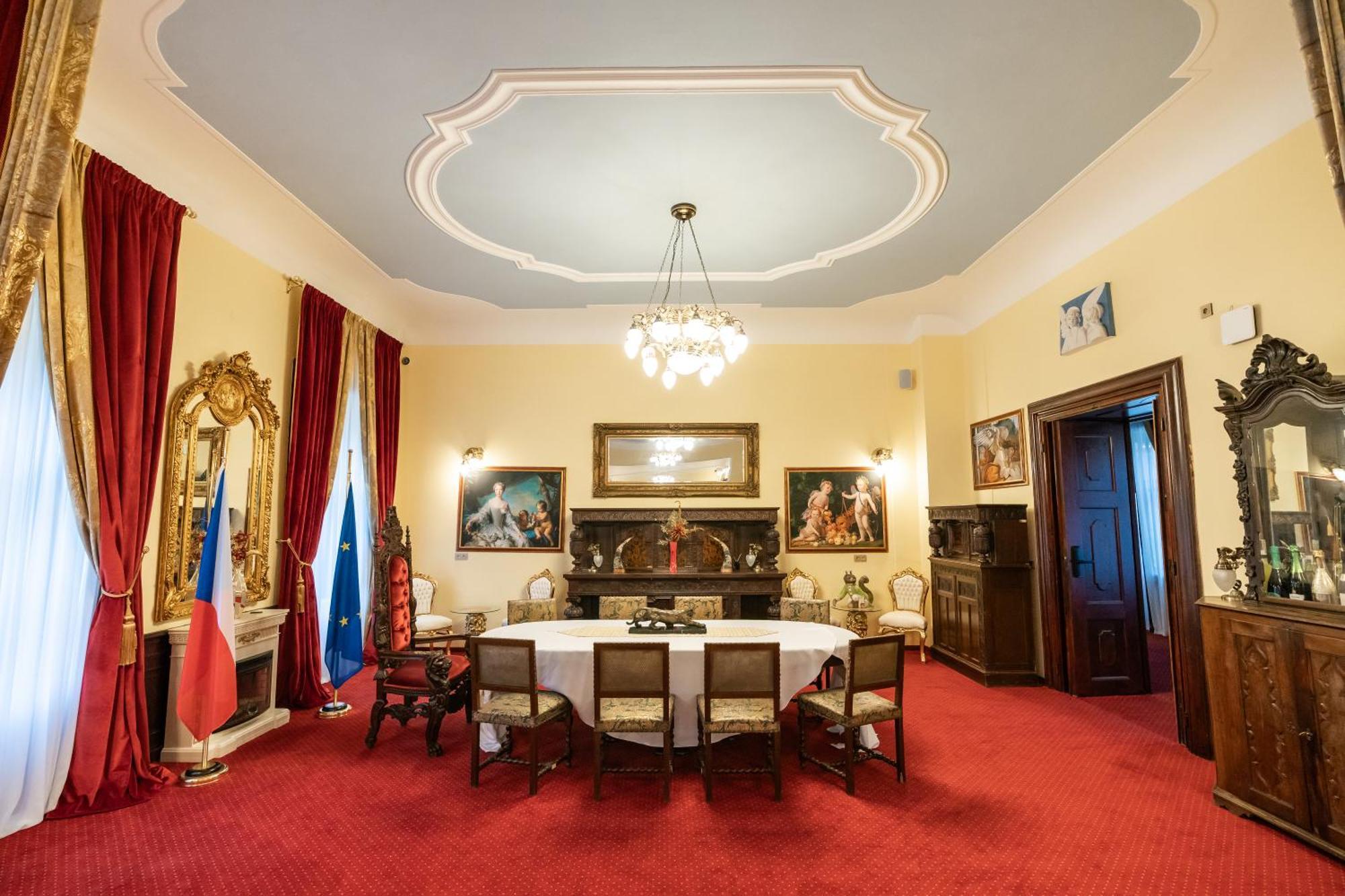 Zamek D'Este Chlum u Trebone Extérieur photo