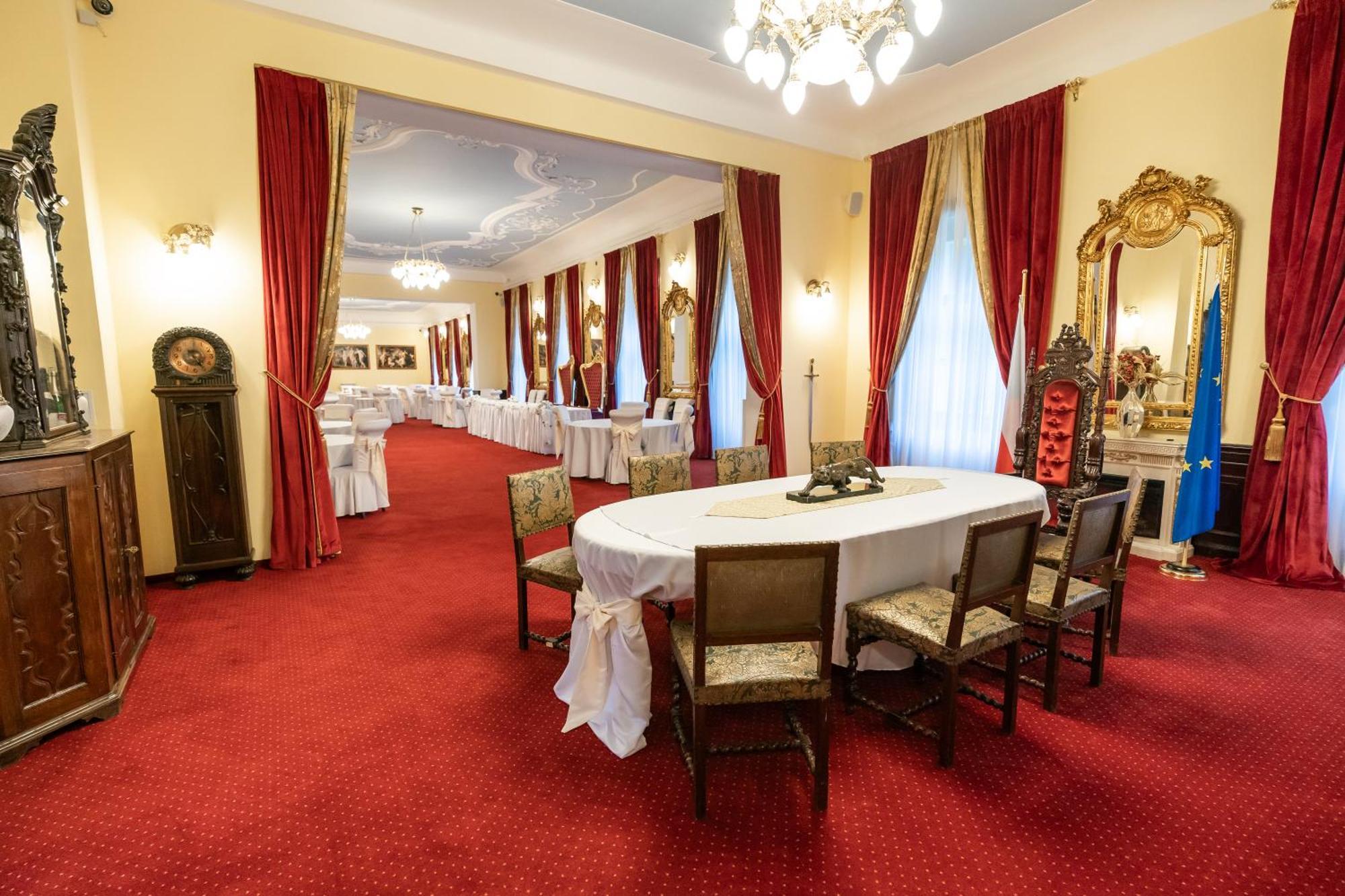 Zamek D'Este Chlum u Trebone Extérieur photo
