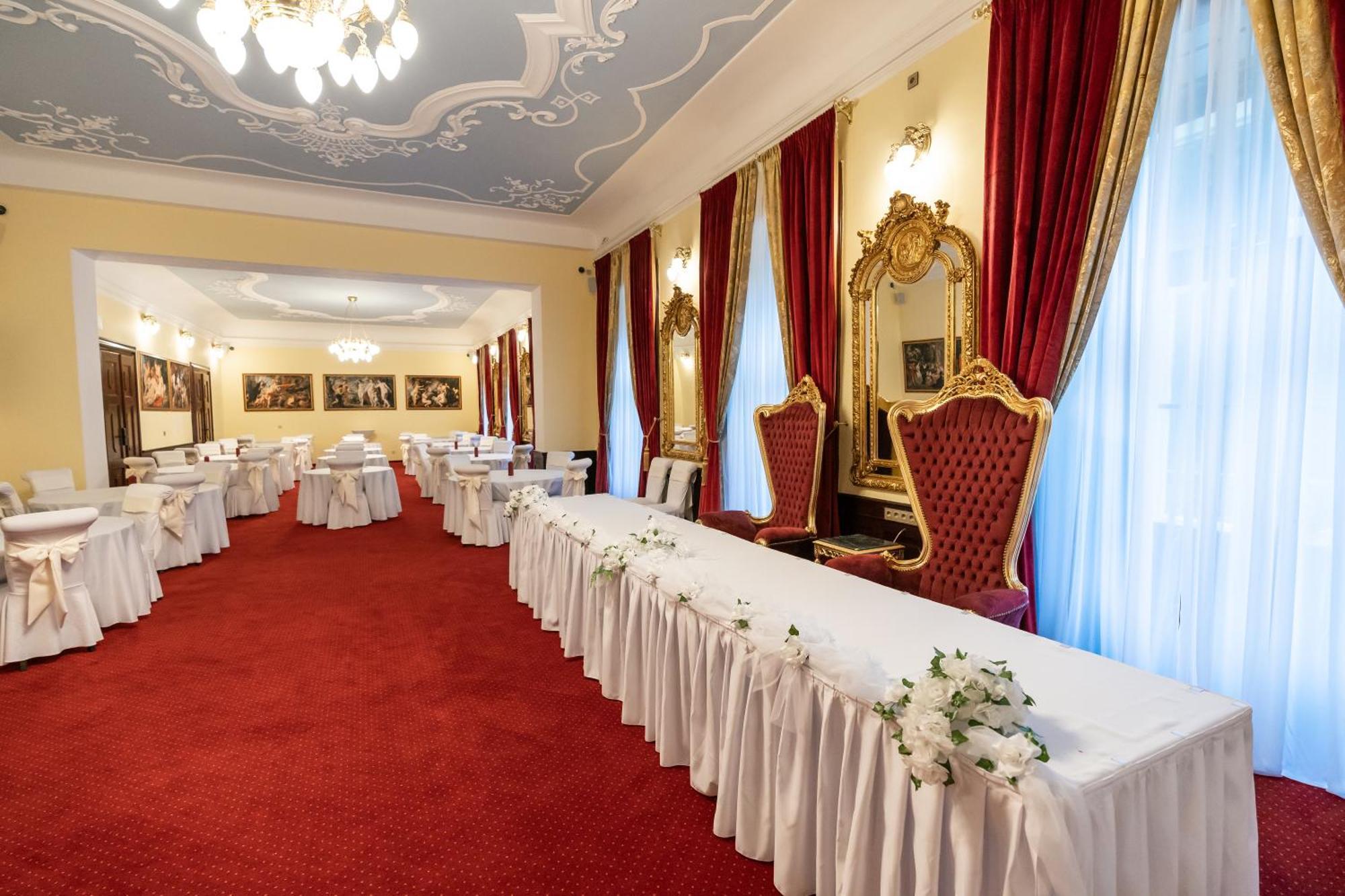 Zamek D'Este Chlum u Trebone Extérieur photo