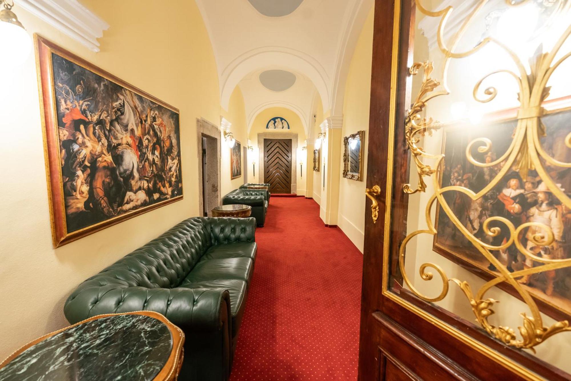 Zamek D'Este Chlum u Trebone Extérieur photo